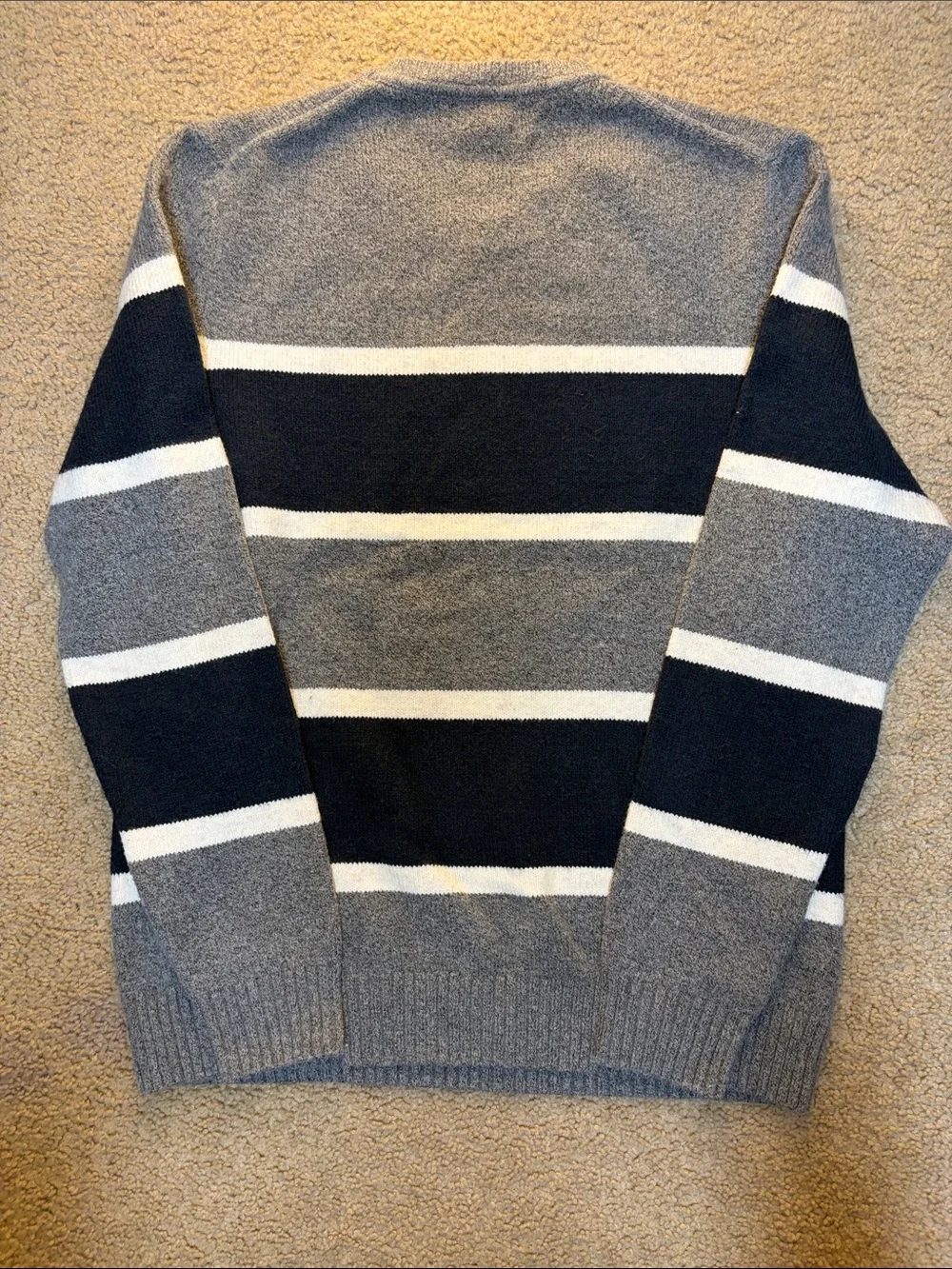 Banana Republic Men's Gray, Navy & White Striped Crewneck Sweater
